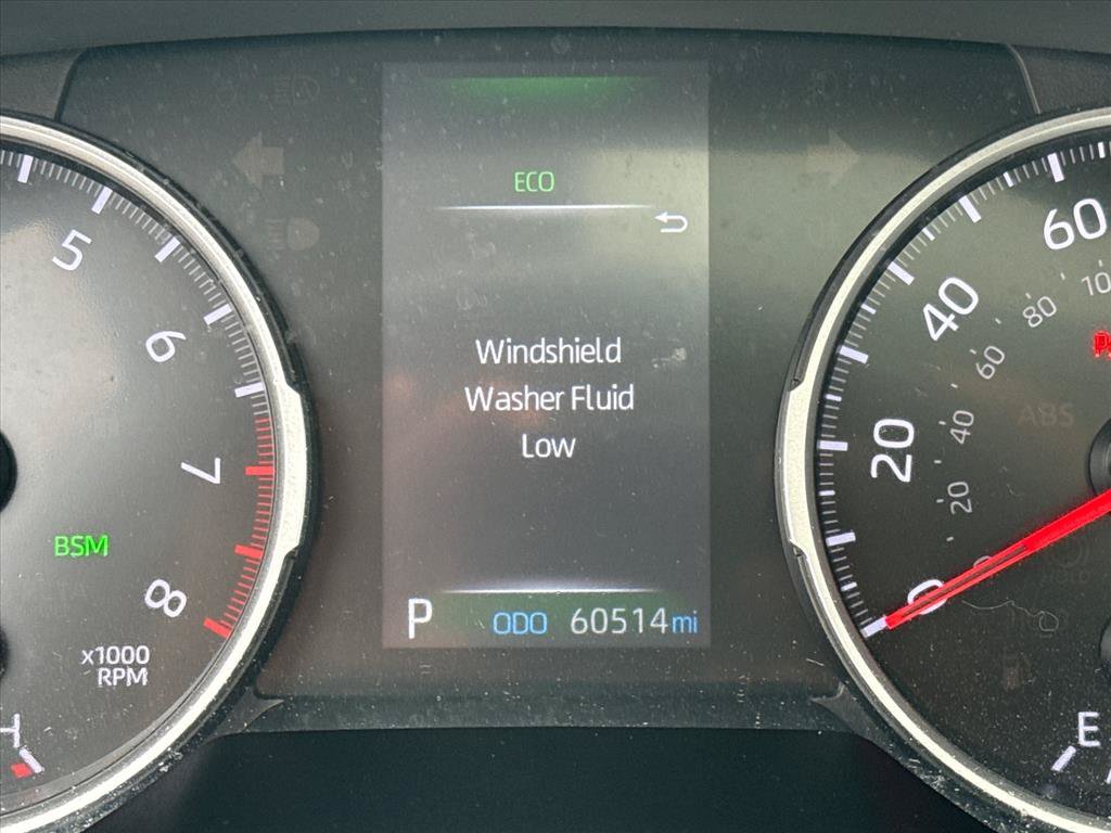 Used 2020 Toyota RAV4 XLE Premium AWD/4WD image 19