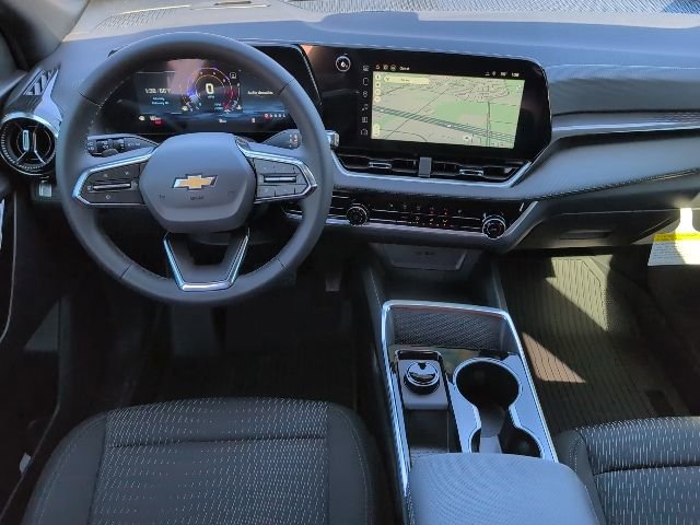 New 2026 Chevrolet Equinox LT w/ Safety and Technology Package image 4