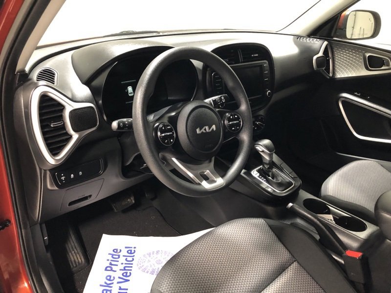 Certified 2024 Kia Soul LX w/ Option Group 015 image 18