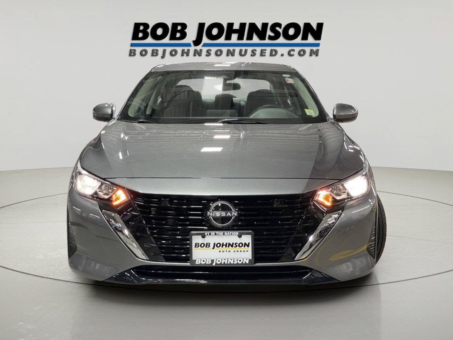 Used 2024 Nissan Sentra SV FWD image 2