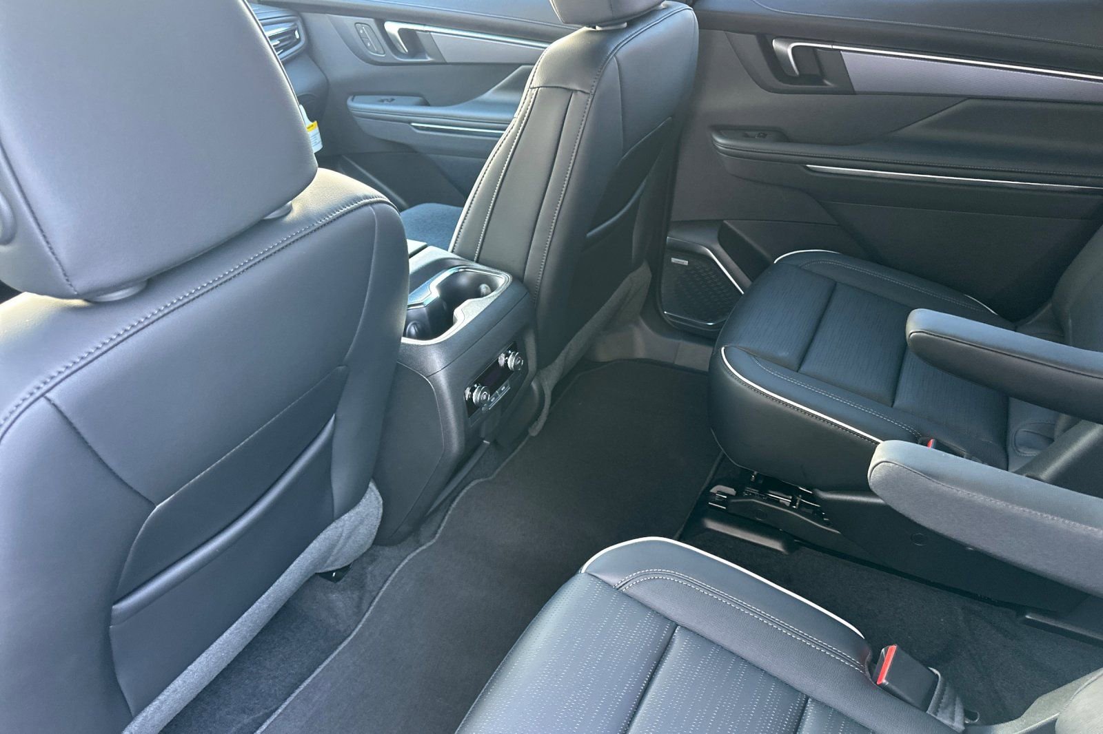 New 2026 Buick Enclave Sport Touring w/ Power Package image 10