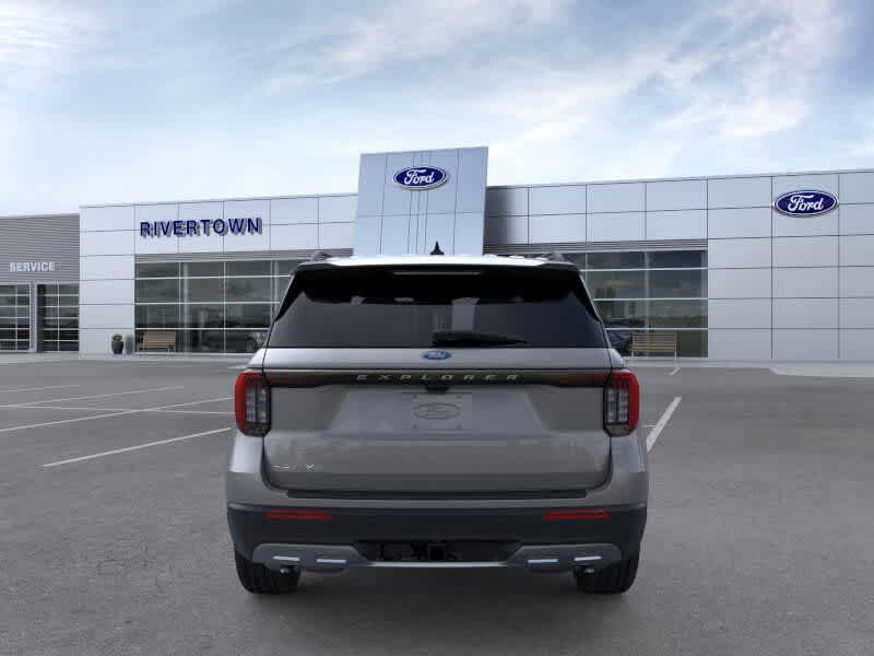 New 2026 Ford Explorer Active w/ Active Comfort Package image 5