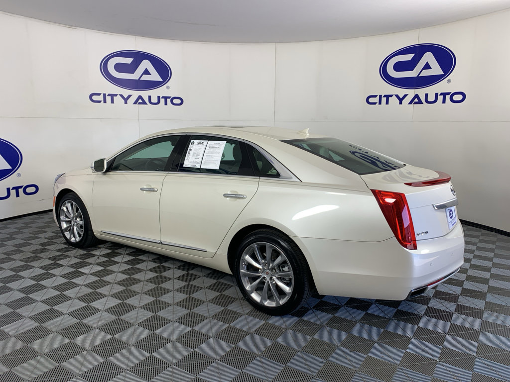 Used 2013 Cadillac XTS Premium FWD image 5