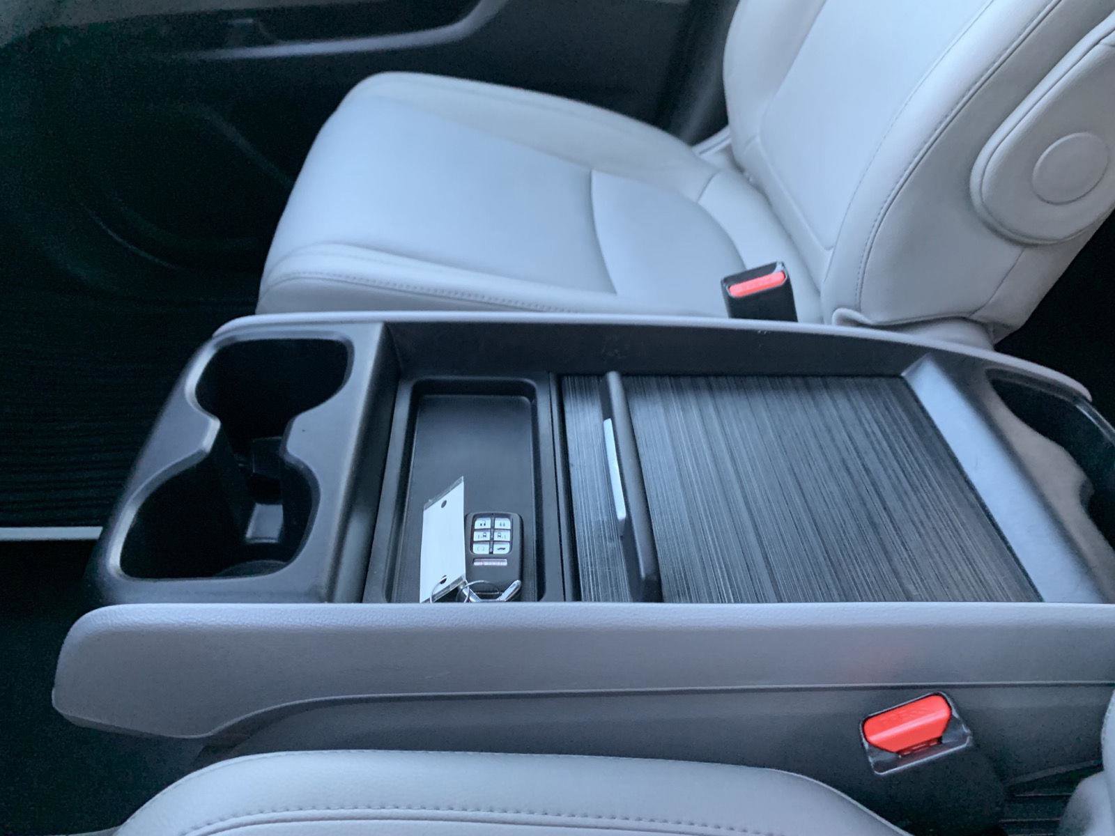 Used 2019 Honda Odyssey EX-L image 18