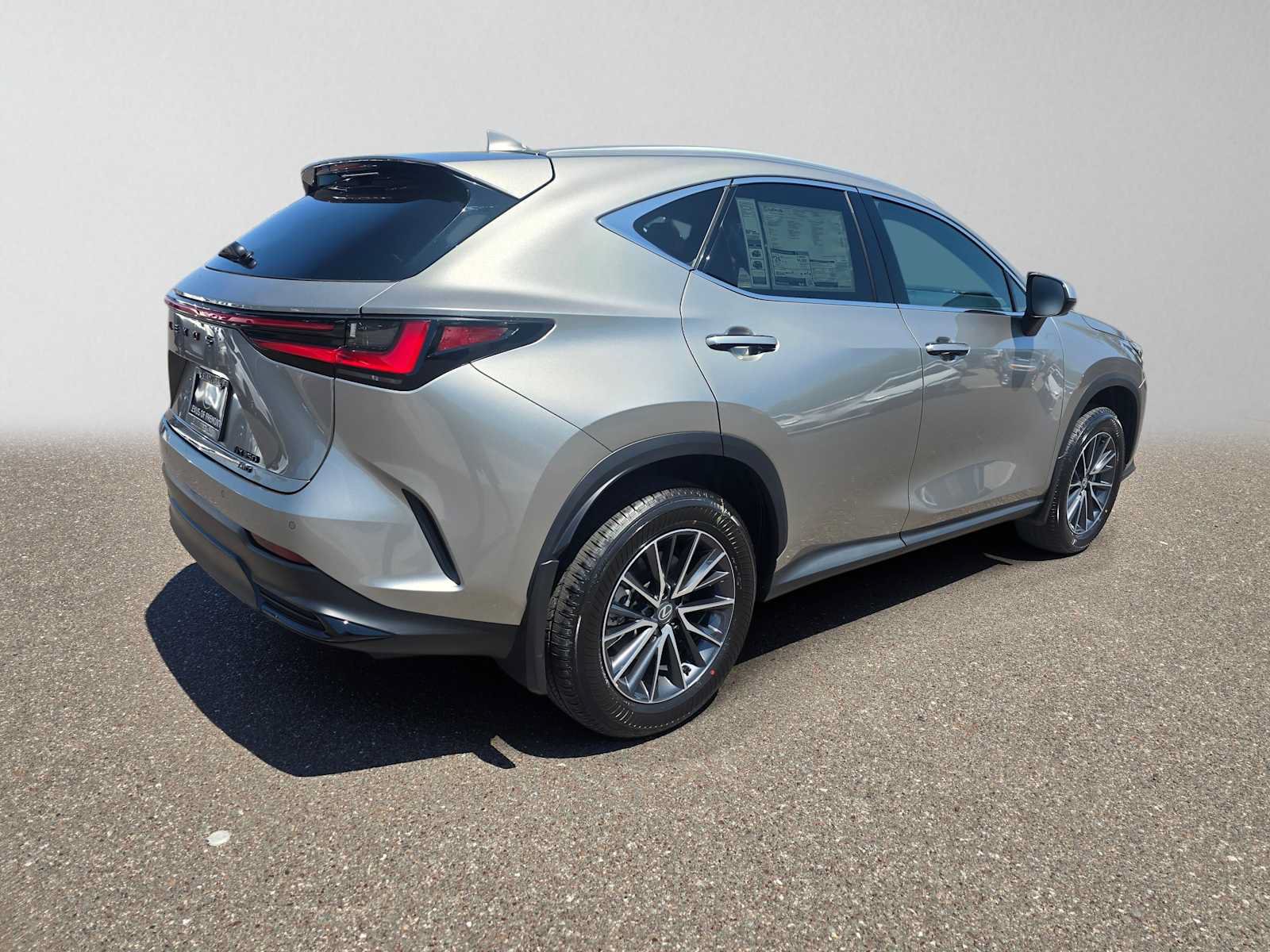 Used 2026 Lexus NX 350 AWD w/ Accessory Package (Z1) image 3