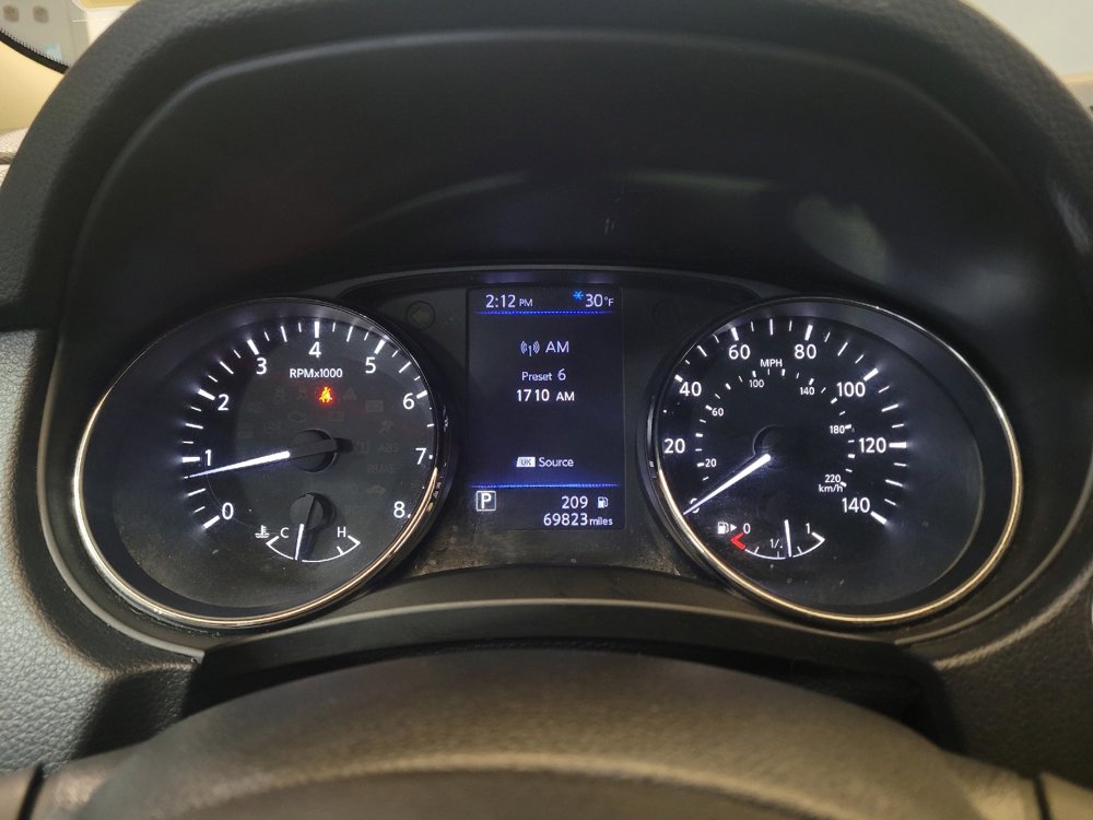 Used 2018 Nissan Rogue SV image 23