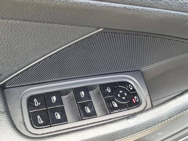 Used 2018 Porsche Panamera image 12