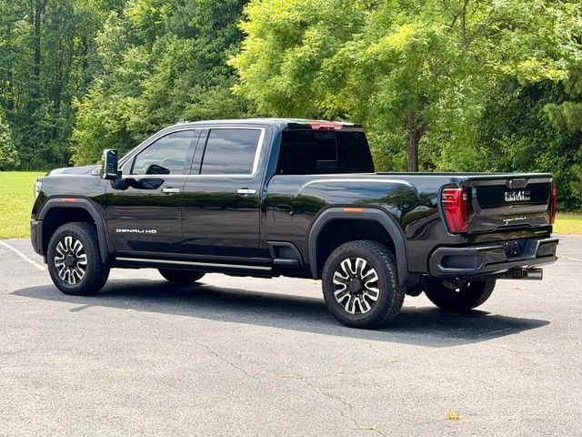 Used 2026 GMC Sierra 2500 Denali Ultimate AWD/4WD image 4