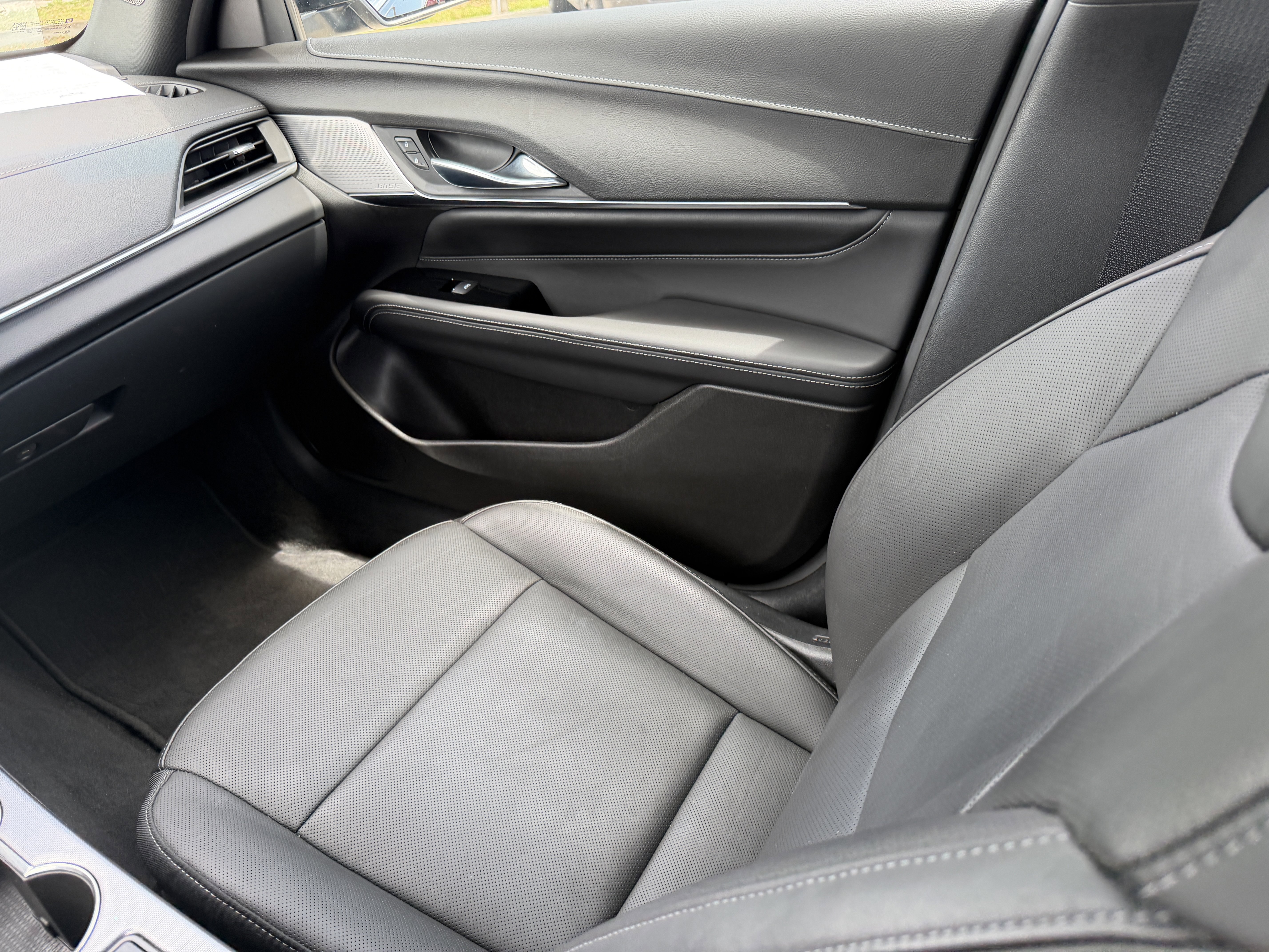 Certified 2023 Cadillac CT4 Premium Luxury image 15