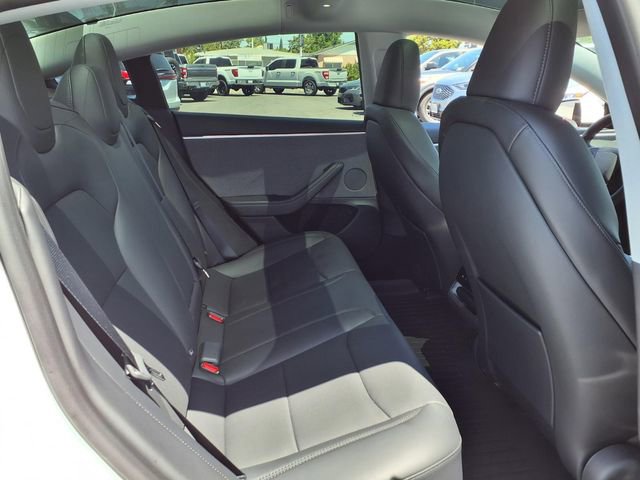 Used 2025 Tesla Model 3 RWD image 23