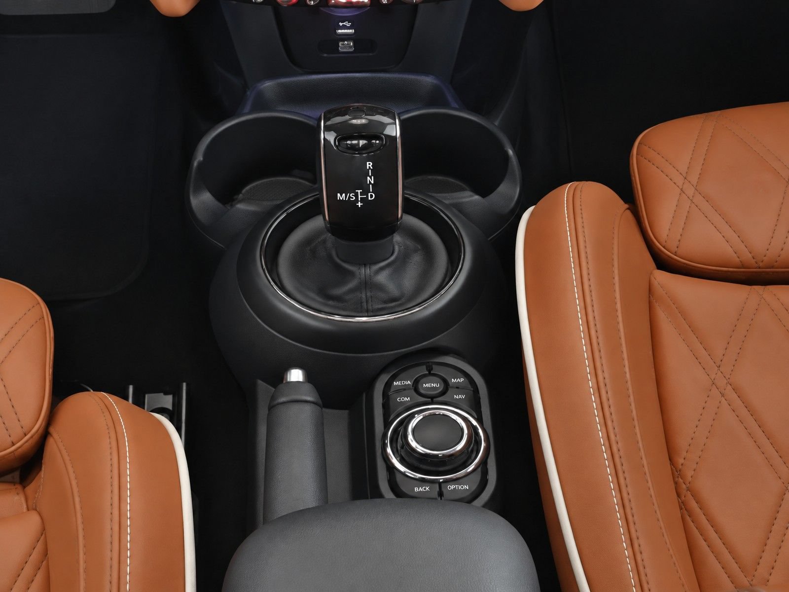 Used 2024 MINI Cooper S FWD image 13