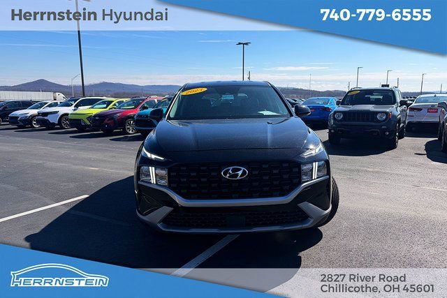 Used 2023 Hyundai Santa Fe SE image 2