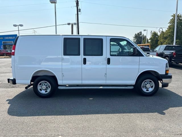 Used 2025 Chevrolet Express 2500 w/ Driver Convenience Package RWD image 6