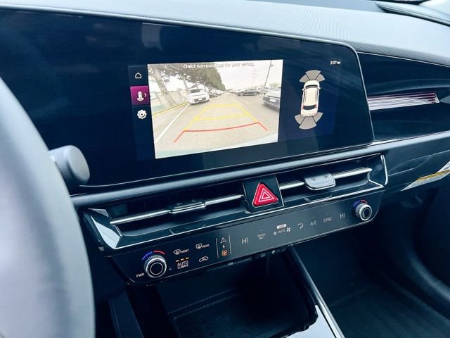 New 2025 Kia Niro SX image 21