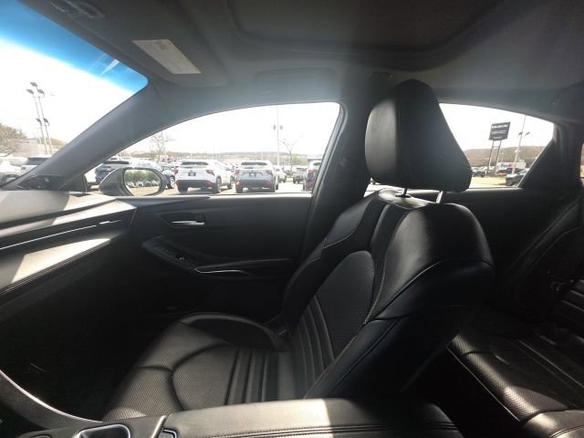 Used 2019 Toyota Avalon Touring w/ Carpet Mat Package FWD image 27