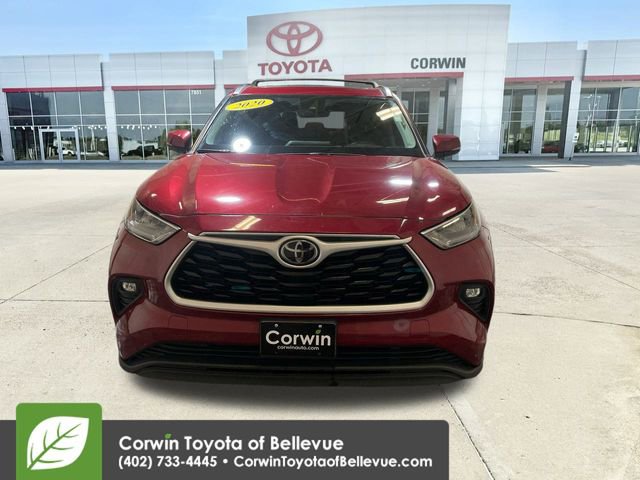 Used 2020 Toyota Highlander XLE image 3