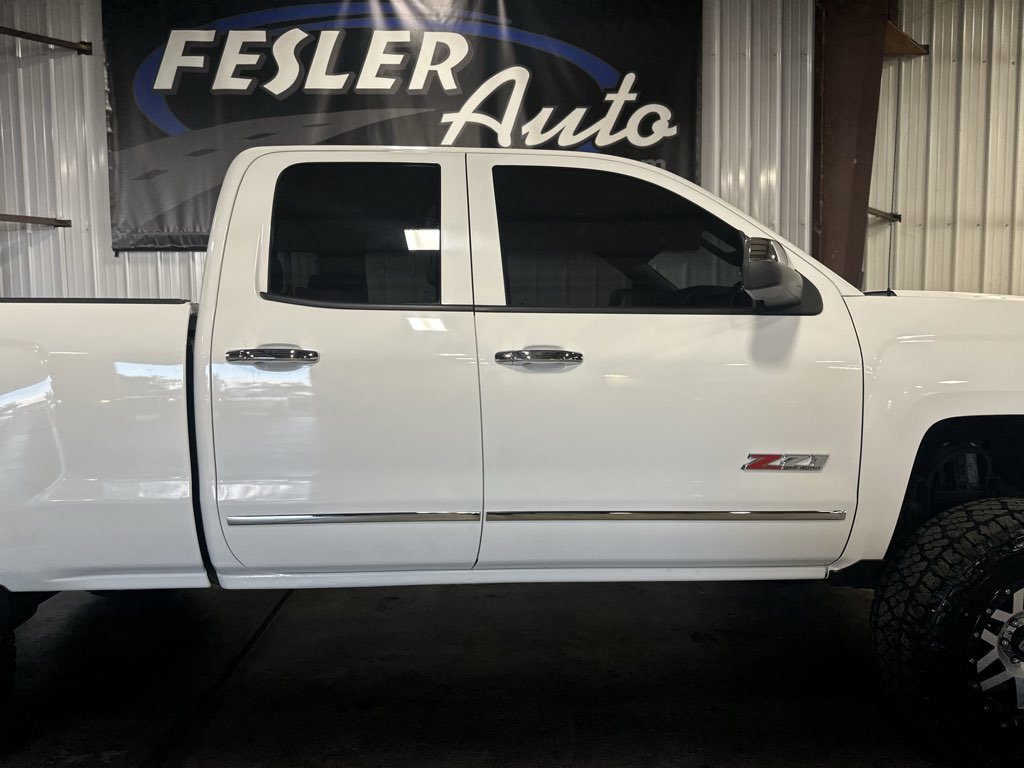 Used 2015 Chevrolet Silverado 1500 LT w/ Custom Sport Edition image 32