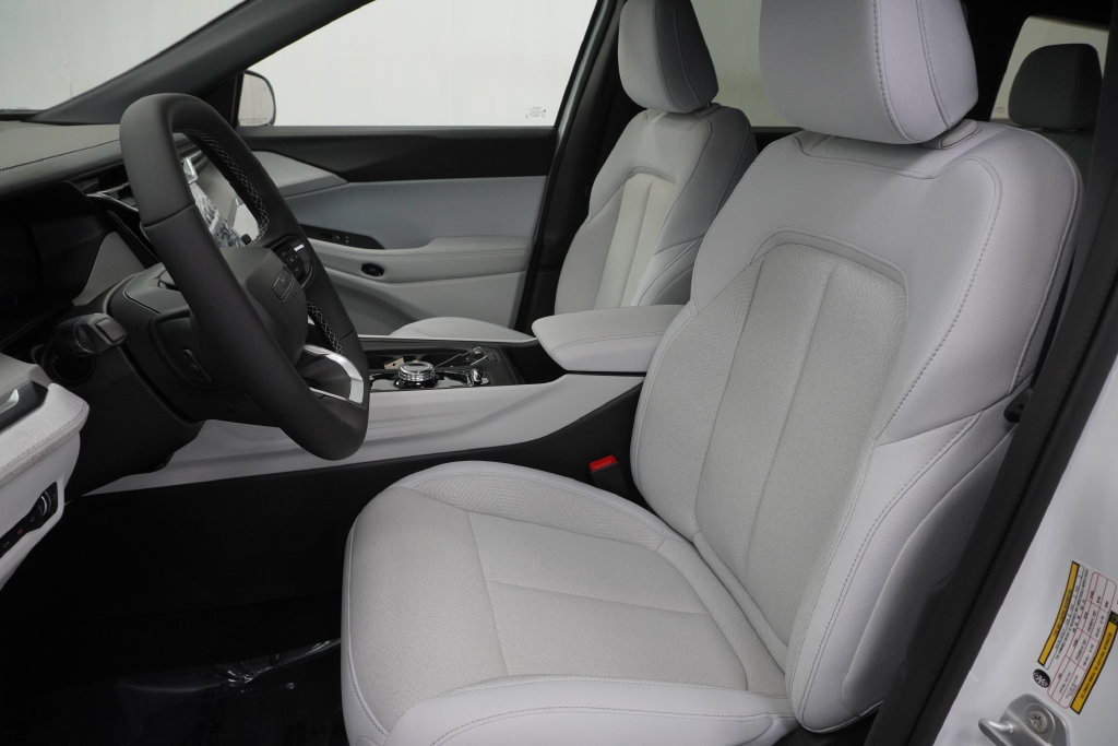 New 2026 Jeep Cherokee Laredo AWD/4WD image 15