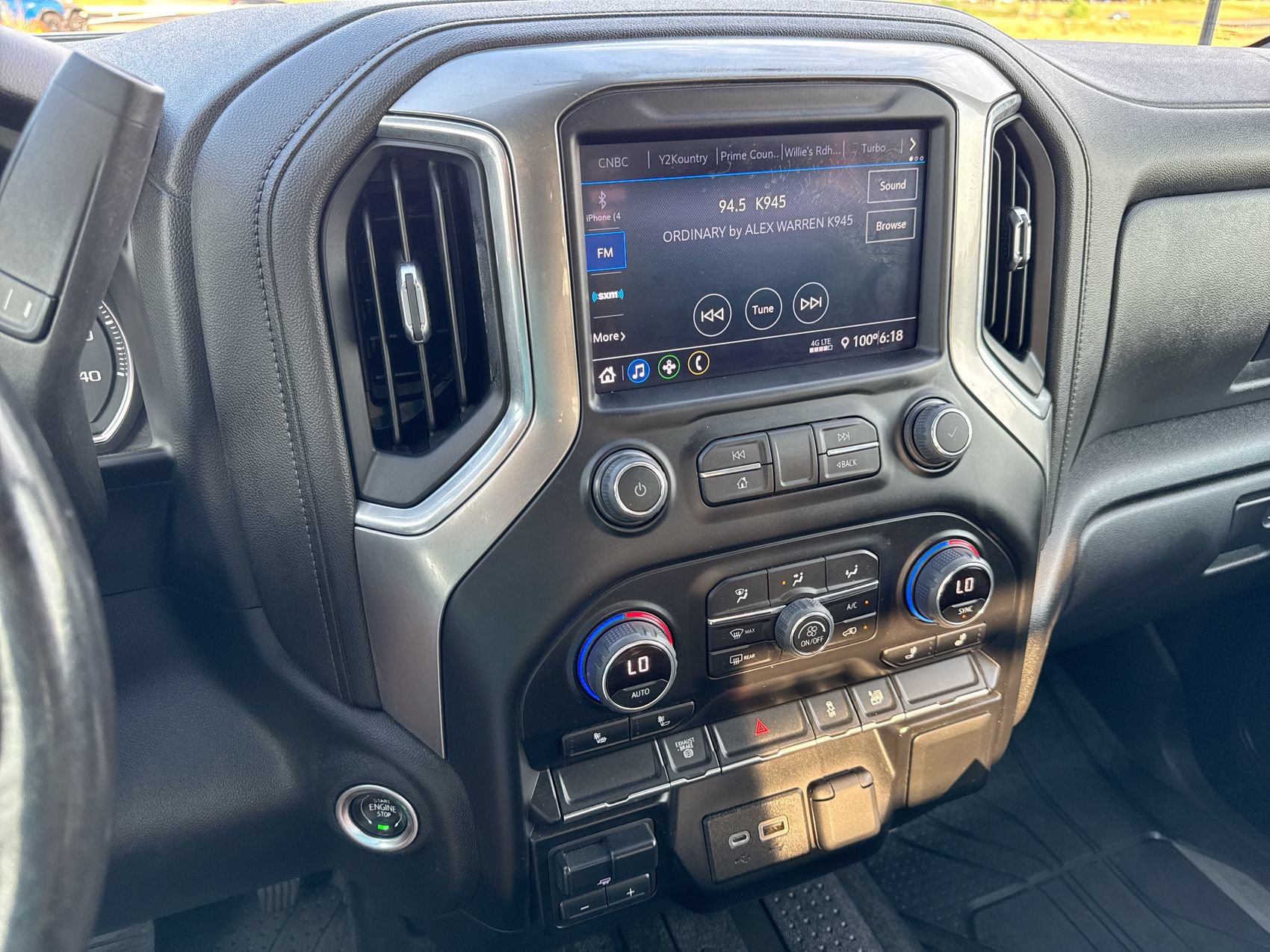 Used 2022 Chevrolet Silverado 3500 LT w/ Convenience Package AWD/4WD image 16