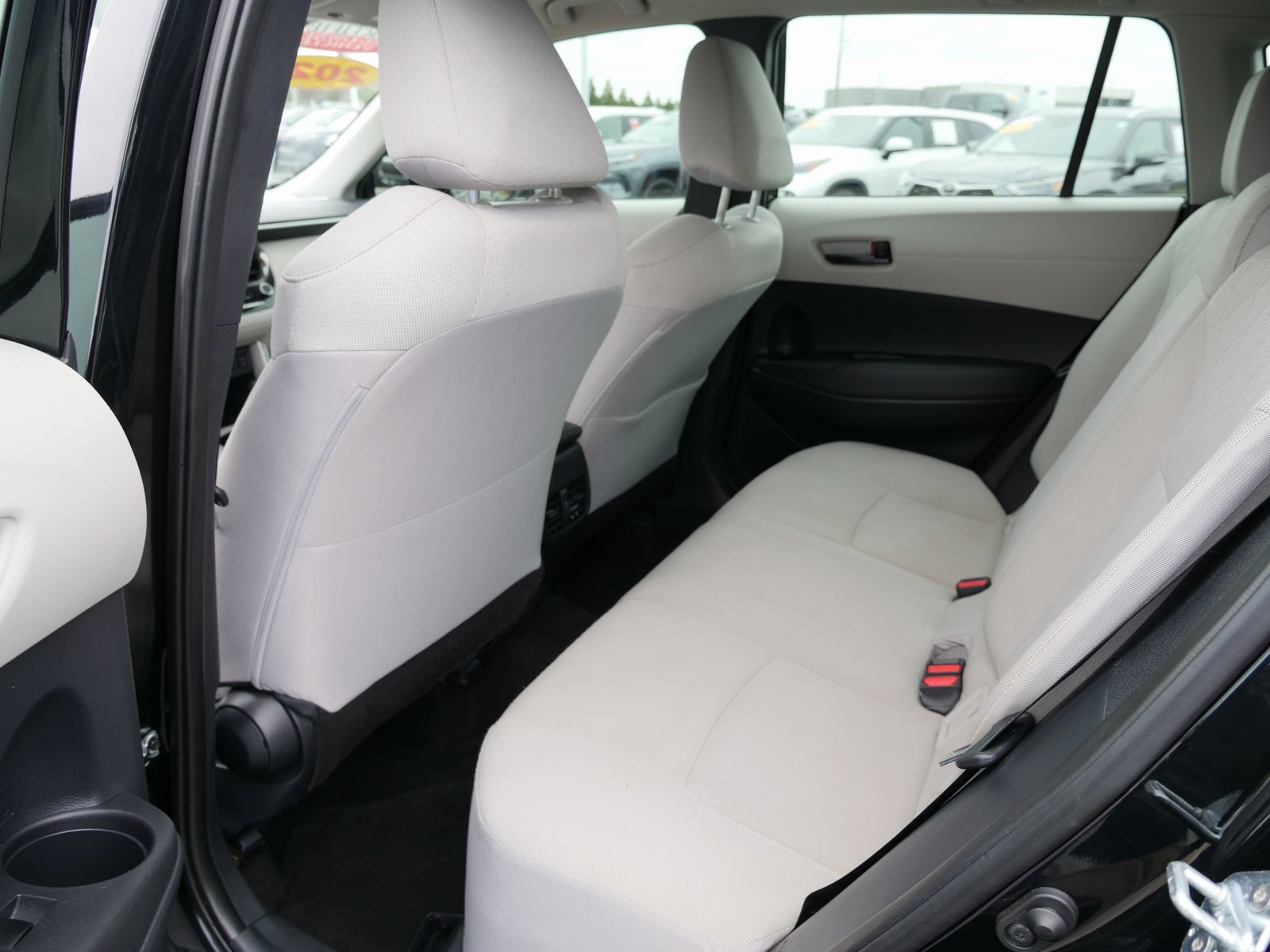 Used 2024 Toyota Corolla Cross L image 14