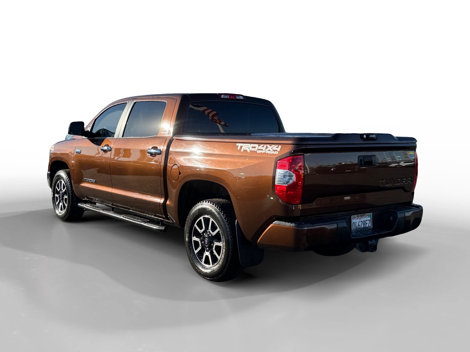 Used 2017 Toyota Tundra Limited w/ Limited Premium Package AWD/4WD image 3