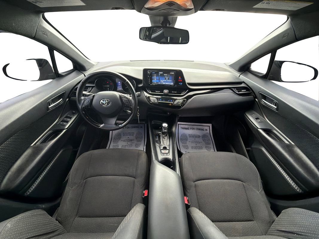 Used 2018 Toyota C-HR XLE image 21