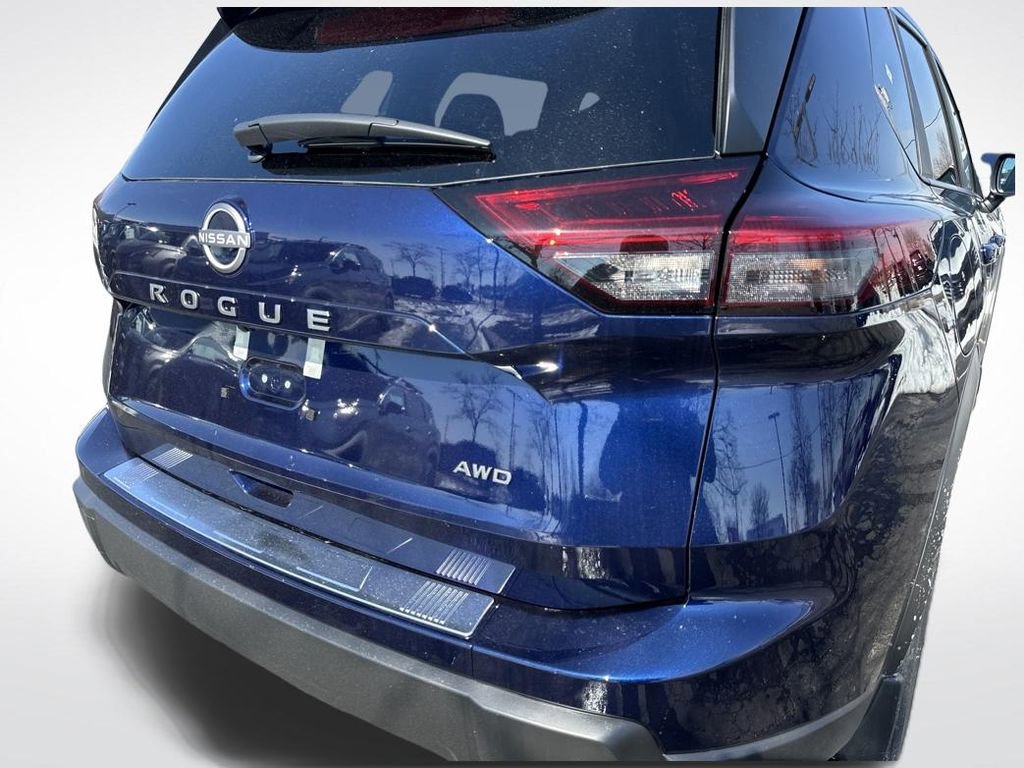 New 2026 Nissan Rogue SV image 32