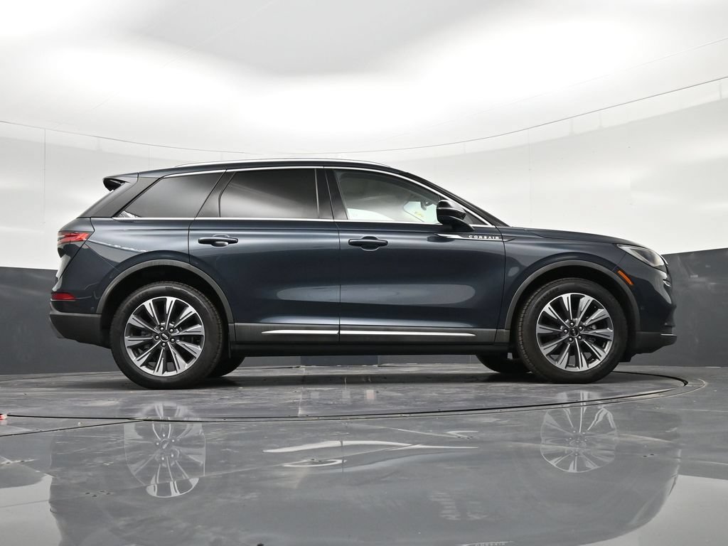 Used 2021 Lincoln Corsair Reserve FWD image 29