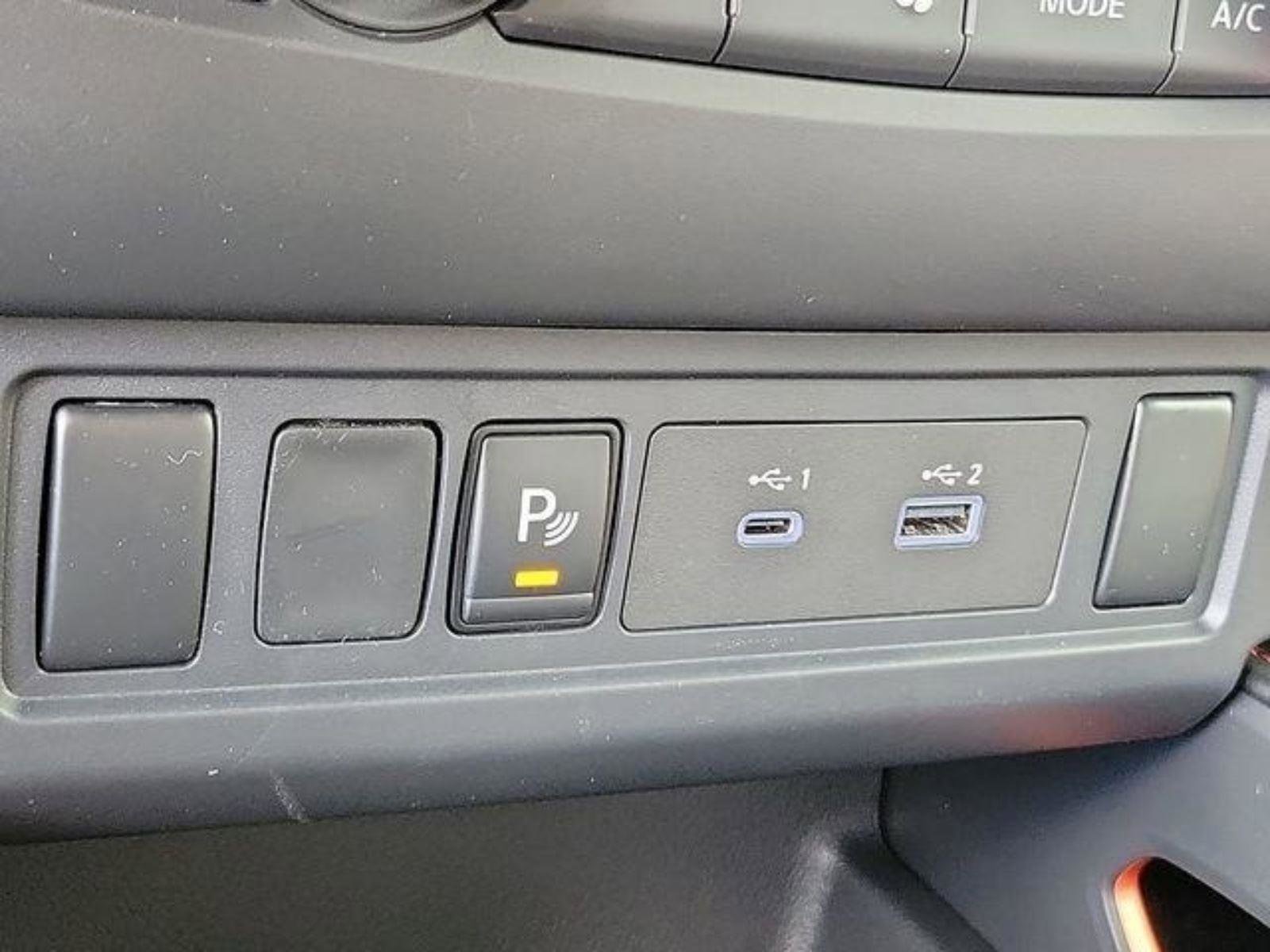 New 2025 Nissan Frontier PRO-4X image 14