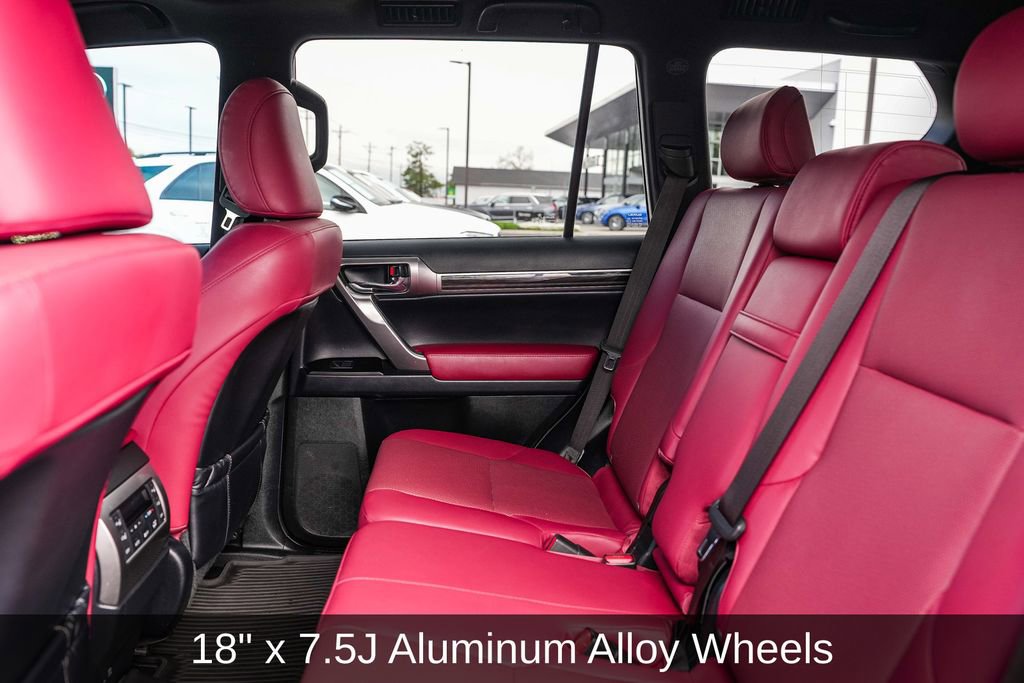Used 2022 Lexus GX 460 Premium w/ Premium Package image 21