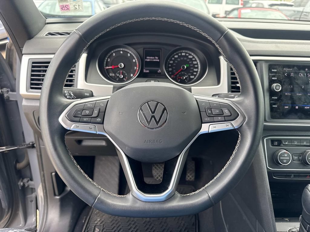 Used 2021 Volkswagen Atlas Cross Sport SE AWD/4WD image 25