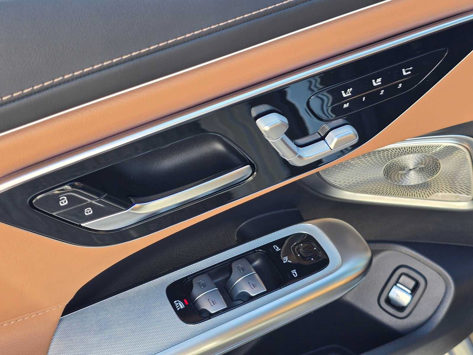 New 2027 Mercedes-Benz CLE 300 4MATIC Cabriolet image 18