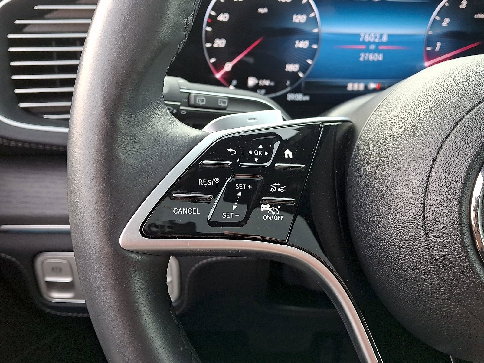 Used 2024 Mercedes-Benz GLE 450 4MATIC image 21