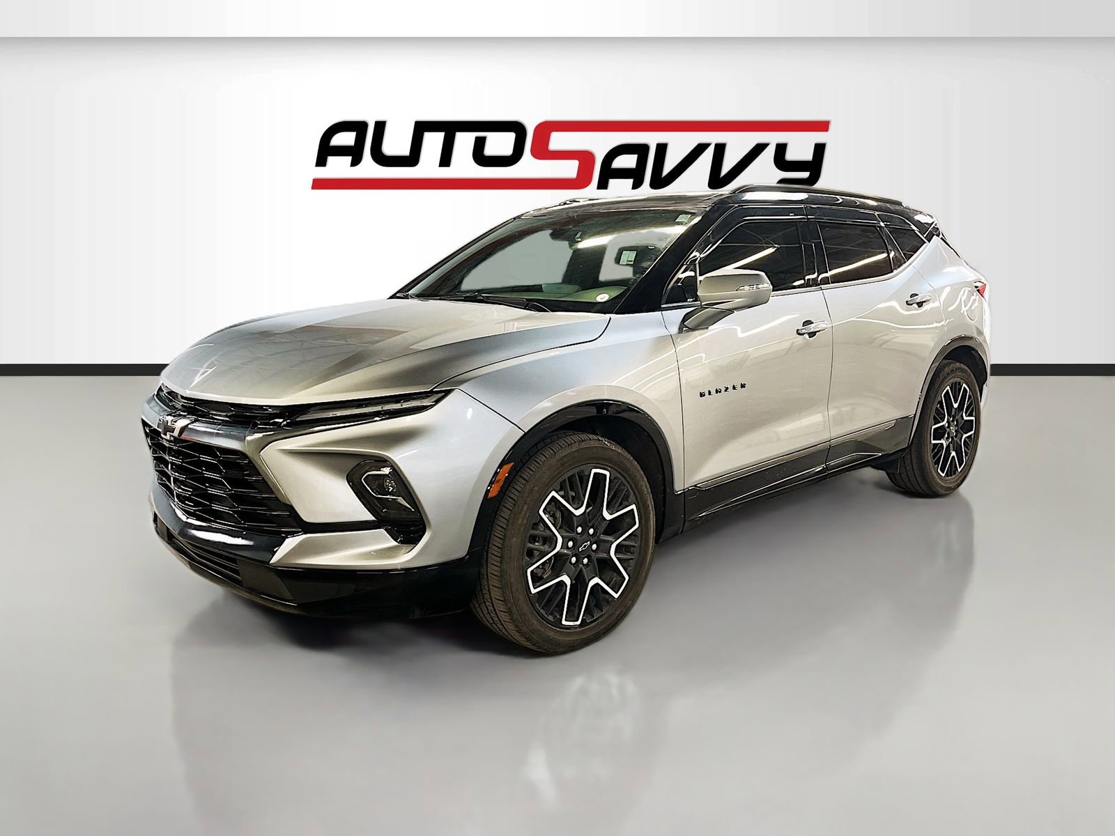 Used 2024 Chevrolet Blazer RS w/ Driver Confidence II Package image 3