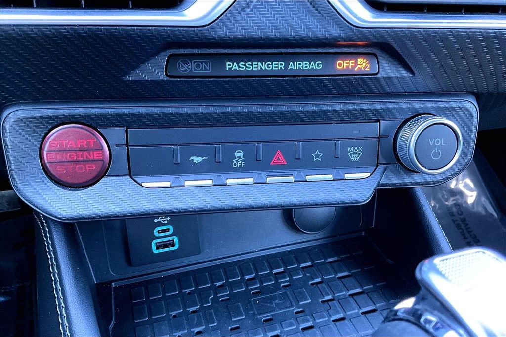 Used 2024 Ford Mustang GT Premium image 31