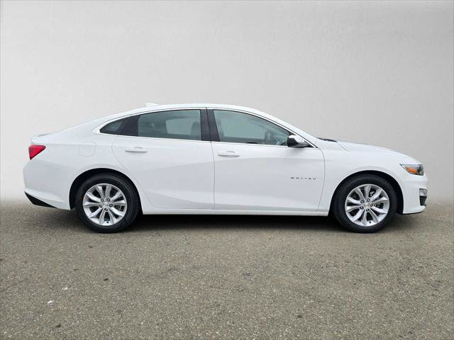 Used 2024 Chevrolet Malibu LT FWD image 2