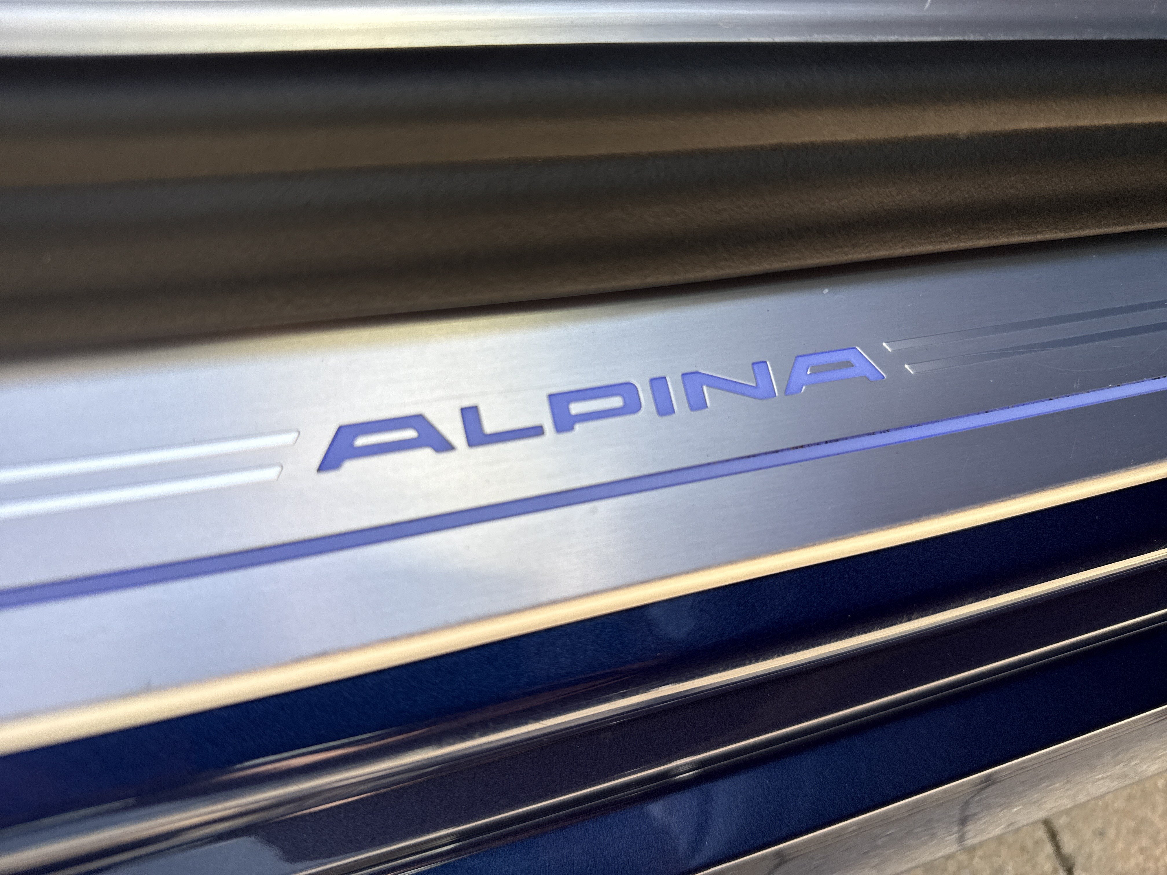 Used 2018 BMW ALPINA B7 xDrive AWD/4WD image 38