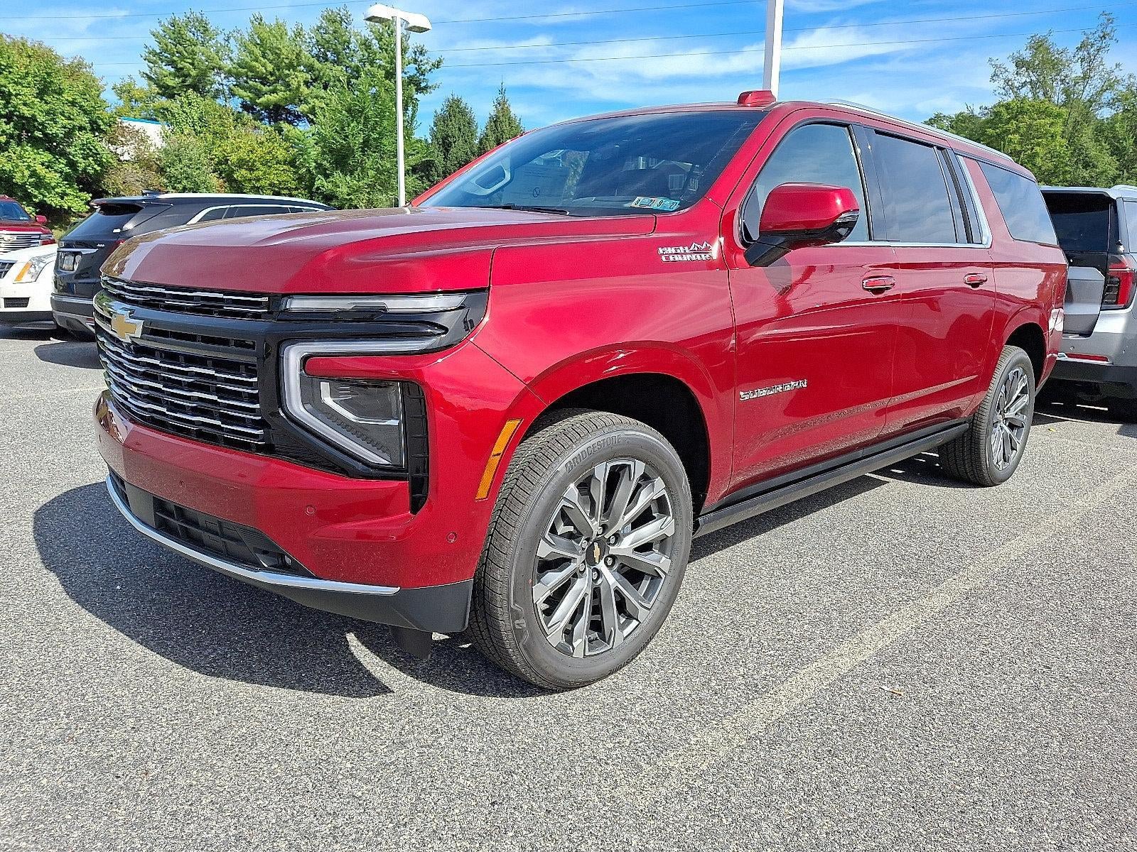 New 2026 Chevrolet Suburban High Country AWD/4WD image 2
