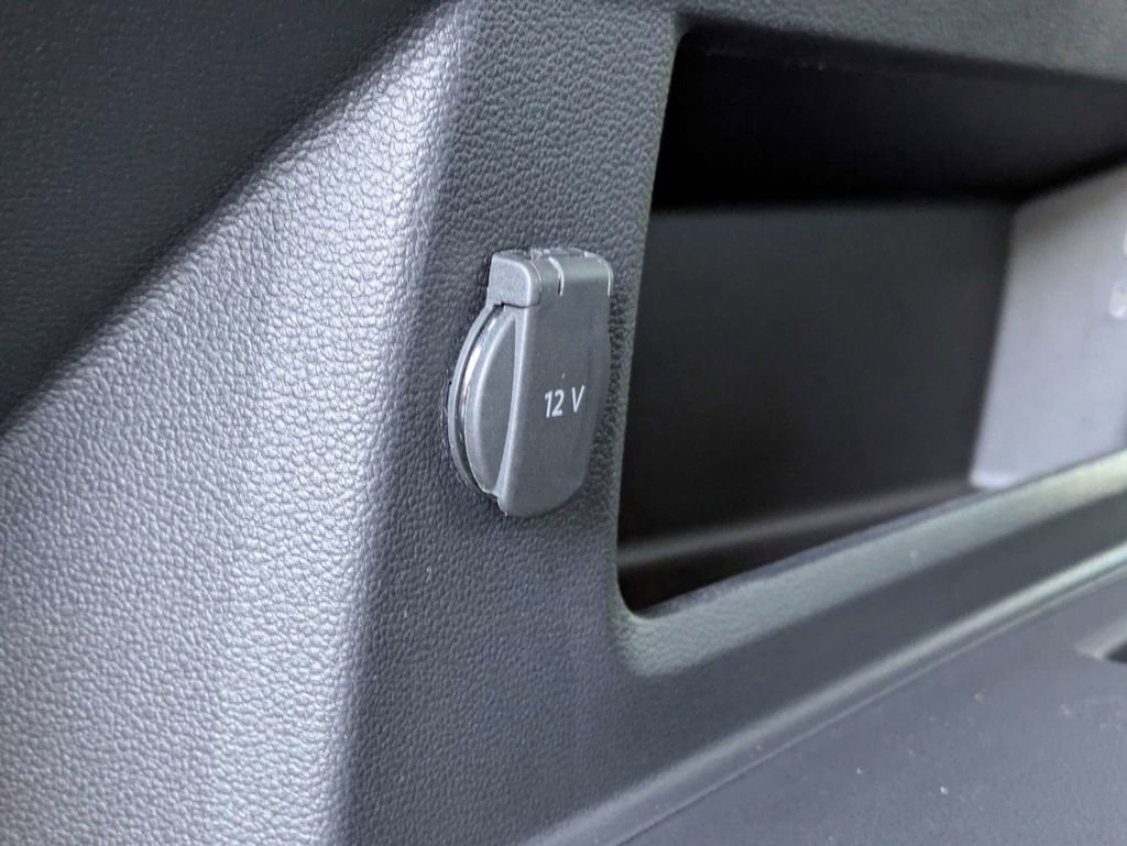 Used 2023 Volkswagen Atlas SE image 14