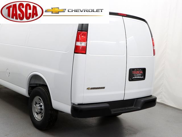 New 2026 Chevrolet Express 2500 image 9