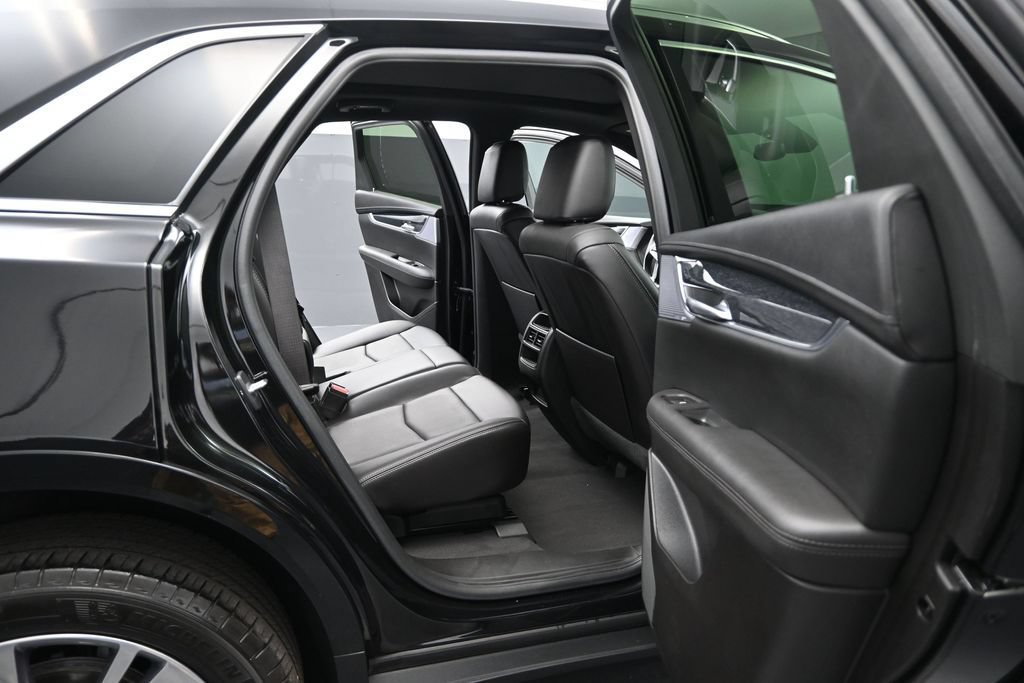 Certified 2024 Cadillac XT5 Premium Luxury AWD/4WD image 15