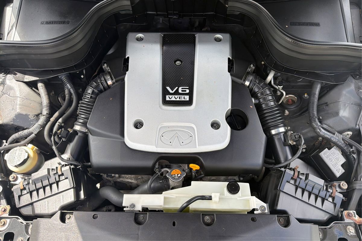 Used 2015 INFINITI QX50 AWD image 25