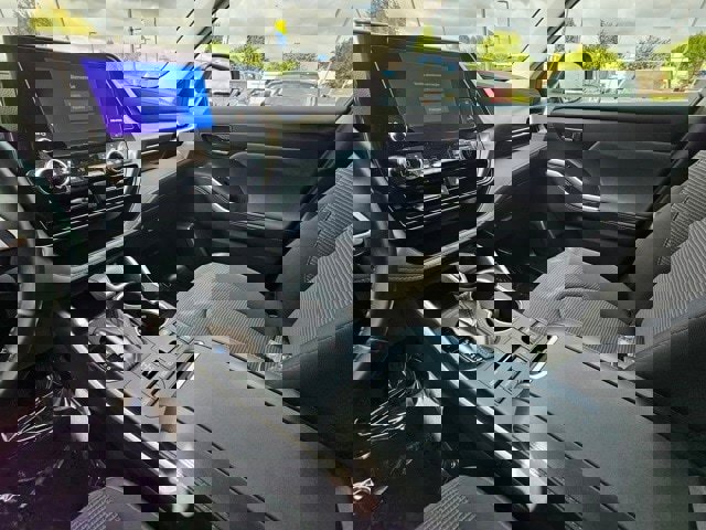 Used 2024 Toyota Highlander LE image 18