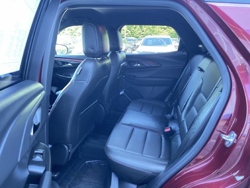Used 2024 Chevrolet TrailBlazer RS w/ Convenience Package AWD/4WD image 24