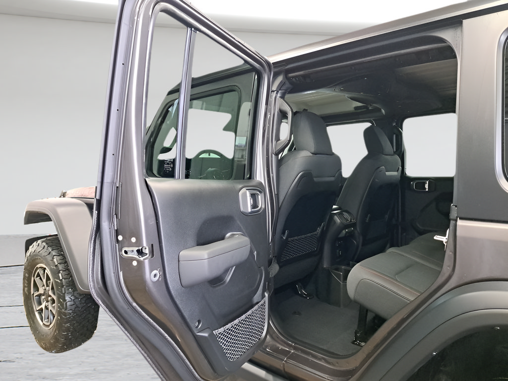 New 2026 Jeep Wrangler Unlimited Rubicon w/ Technology Group AWD/4WD image 11
