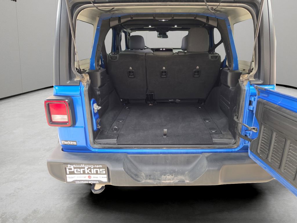 Used 2024 Jeep Wrangler Sport S image 23