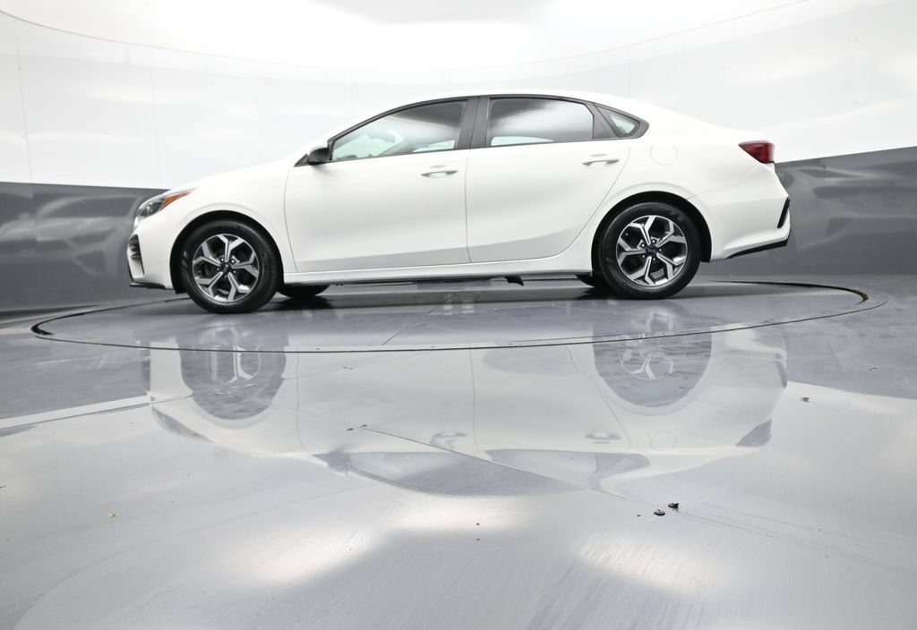 Used 2019 Kia Forte LXS FWD image 31