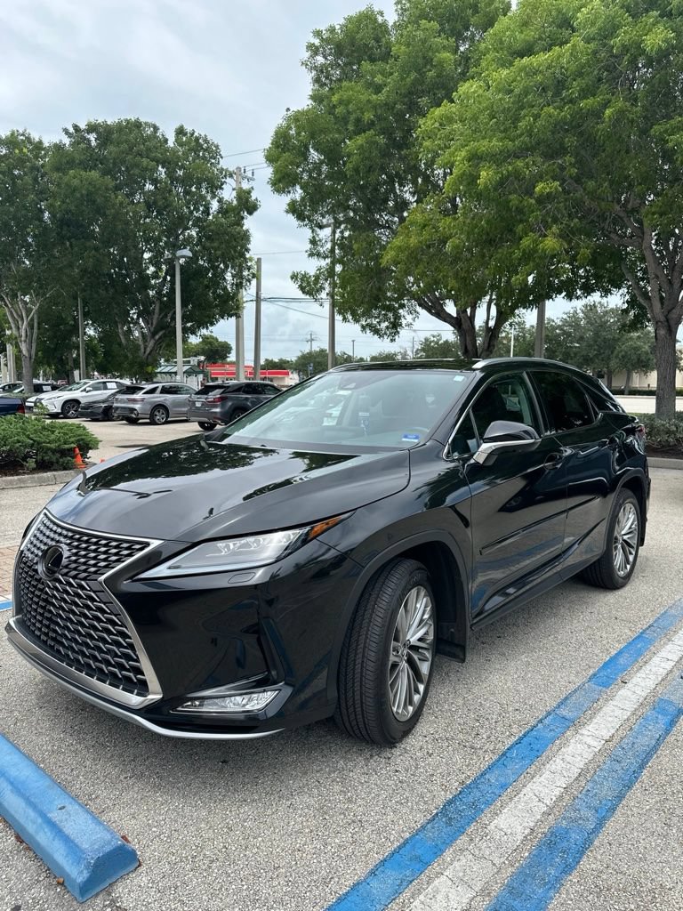 Used 2022 Lexus RX 350 AWD w/ Luxury Package image 3