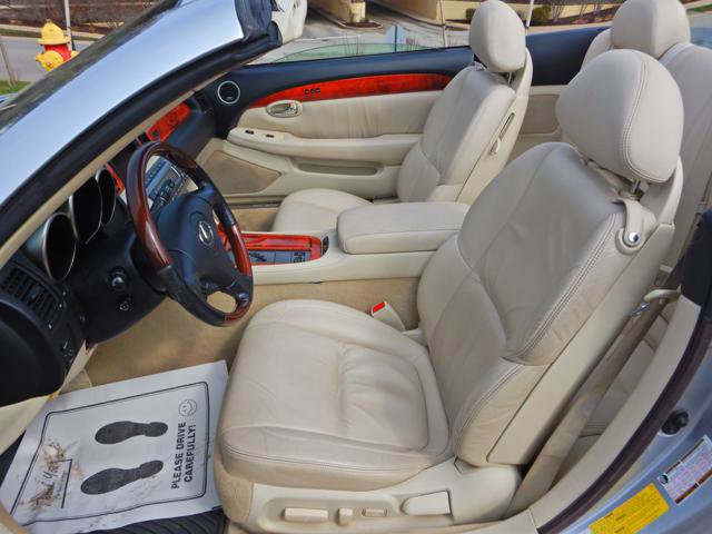 Used 2007 Lexus SC 430 Convertible image 5