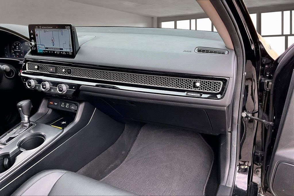 Used 2024 Honda Civic Touring image 25